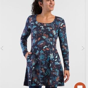 Title Nine Dream Square Dress in Jardin Small NWT